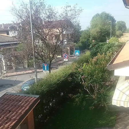 לינה וארוחת בוקר Tania